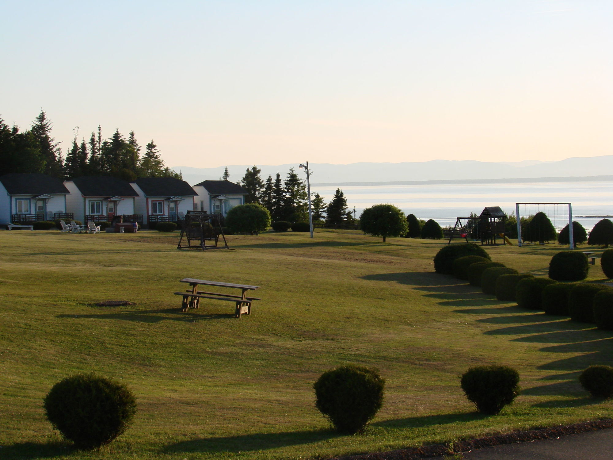 Motel Au Fleuve D'Argent Rivière-du-Loup Dış mekan fotoğraf